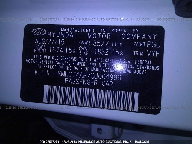 KMHCT4AE7GU004986 - 2016 HYUNDAI ACCENT SE WHITE photo 9