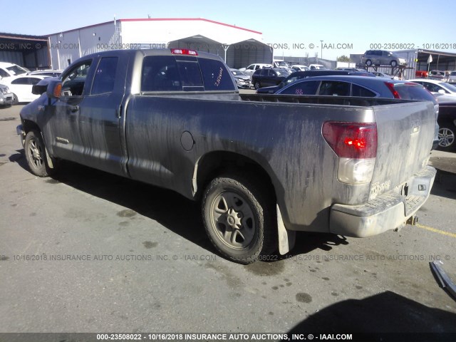 5TFCW5F1XDX015241 - 2013 TOYOTA TUNDRA DOUBLE CAB SR5 BROWN photo 3