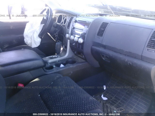 5TFCW5F1XDX015241 - 2013 TOYOTA TUNDRA DOUBLE CAB SR5 BROWN photo 5