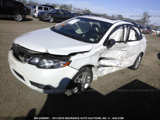 KNAFU4A24C5620649 - 2012 KIA FORTE EX WHITE photo 2