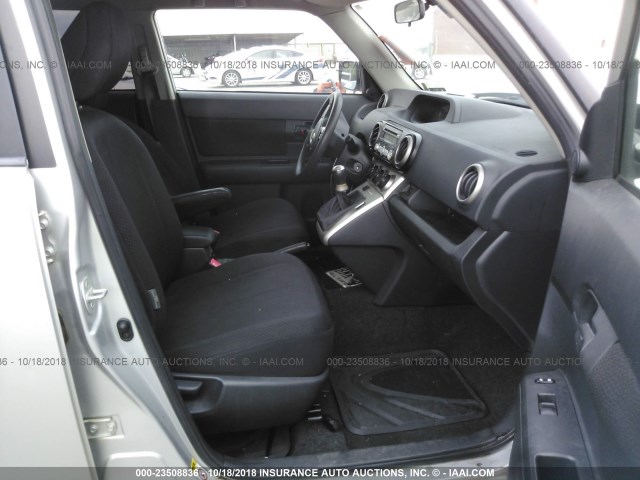 JTLKE50E081025378 - 2008 TOYOTA SCION XB Күміс фото 5