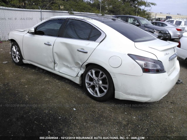 1N4AA5AP8DC819889 - 2013 NISSAN MAXIMA S/SV WHITE photo 3