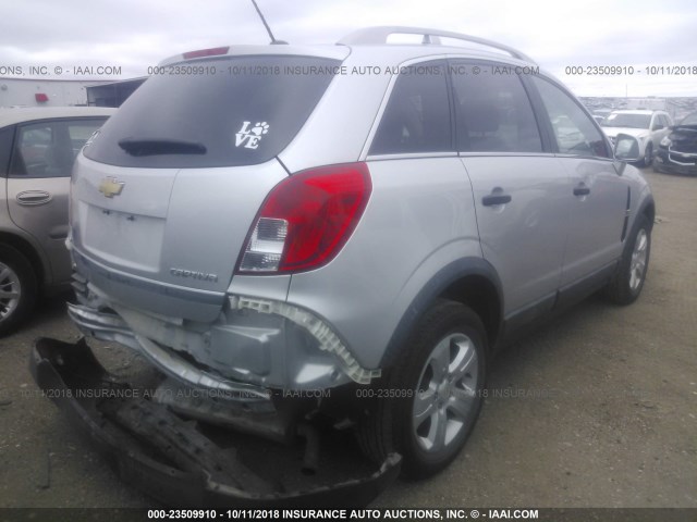 3GNAL2EK7DS622764 - 2013 CHEVROLET CAPTIVA LS SILVER photo 4