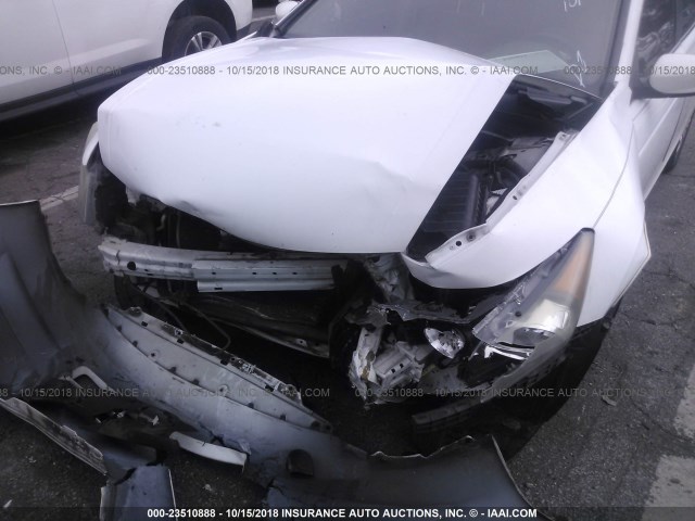 1HGCP26338A093044 - 2008 HONDA ACCORD LX WHITE photo 6