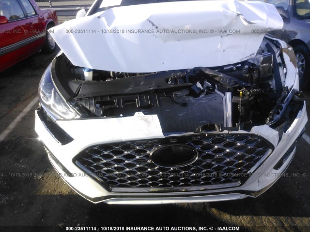 5NPE34AF1JH718409 - 2018 HYUNDAI SONATA SPORT/LIMITED WHITE photo 6