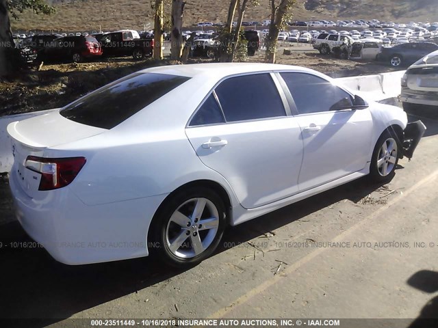 4T1BF1FK7CU183475 - 2012 TOYOTA CAMRY SE/LE/XLE WHITE photo 4