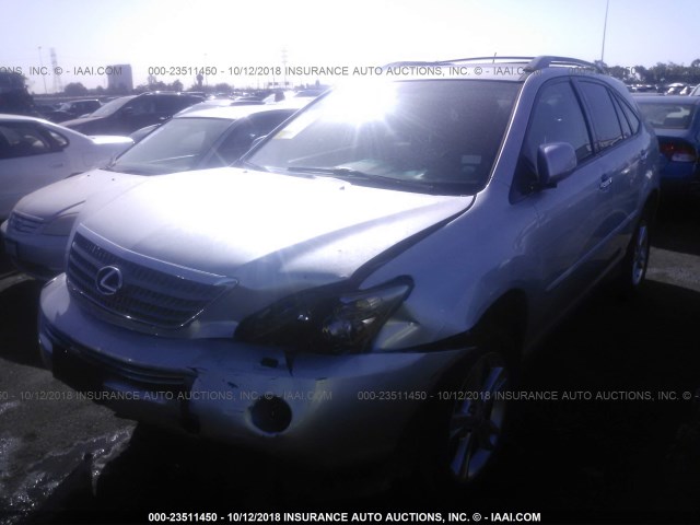 JTJHW31UX82857282 - 2008 LEXUS RX 400H SILVER photo 2