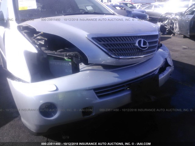 JTJHW31UX82857282 - 2008 LEXUS RX 400H SILVER photo 6