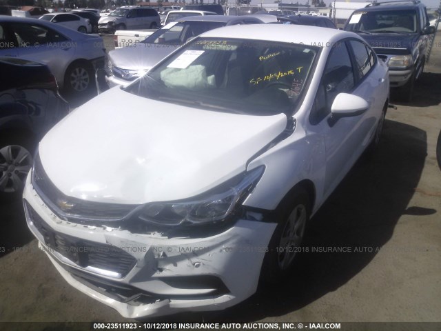 1G1BC5SM8H7118645 - 2017 CHEVROLET CRUZE LS WHITE photo 2