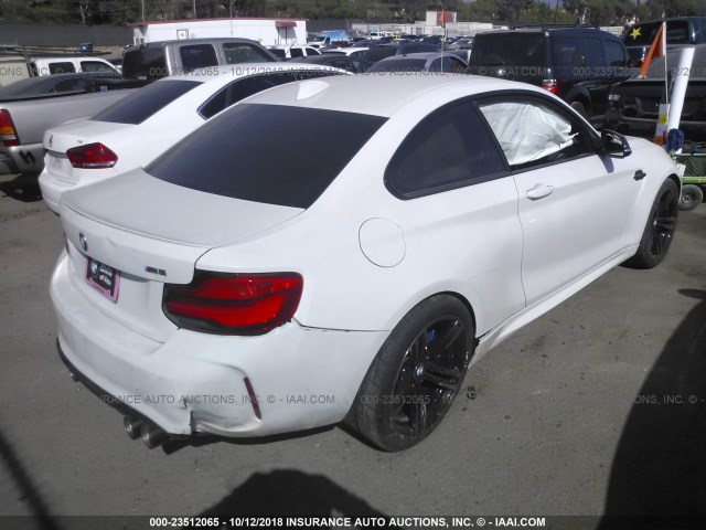 WBS1J5C54JVD36370 - 2018 BMW M2 WHITE photo 4