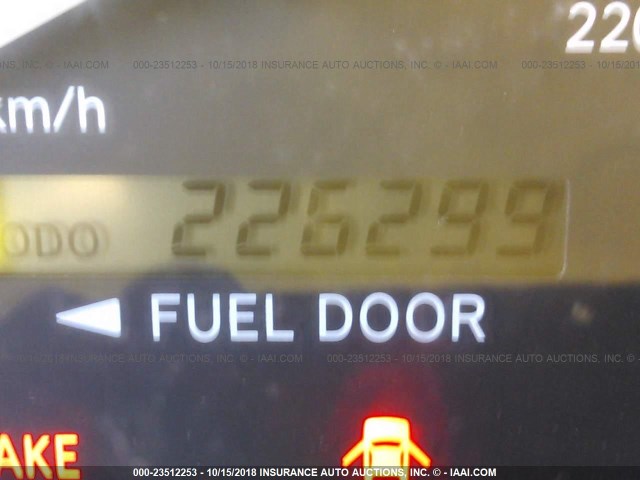 4T1BF28K5YU934003 - 2000 TOYOTA CAMRY LE/XLE Ақ фото 7