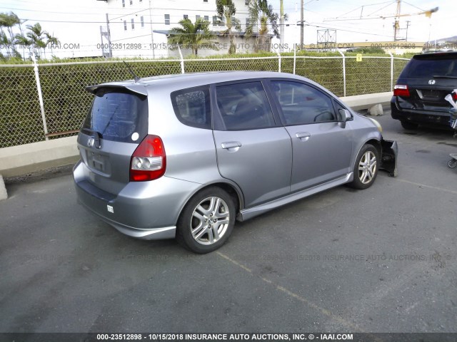 JHMGD38667S020053 - 2007 HONDA FIT S GRAY photo 4