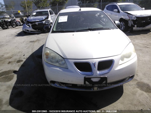 1G2ZG57N584174835 - 2008 PONTIAC G6 SE WHITE photo 6