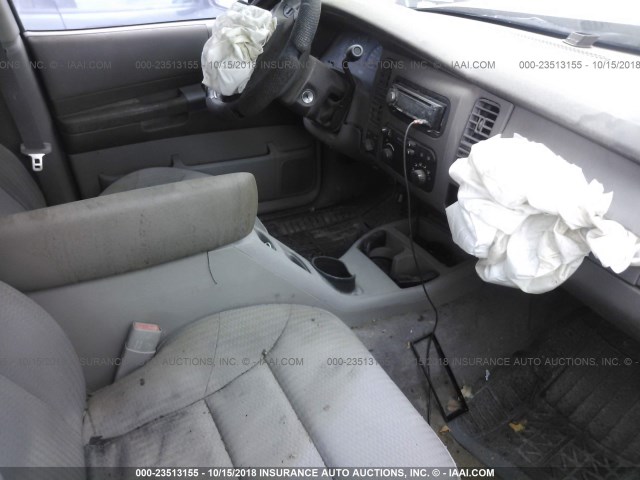 1D4HS38N23F579687 - 2003 DODGE DURANGO SPORT SILVER photo 5