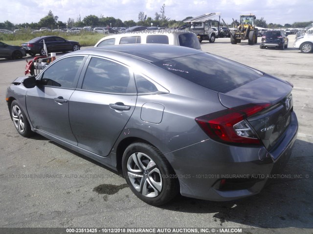 19XFC2F58JE003916 - 2018 HONDA CIVIC LX 灰色 照片 3