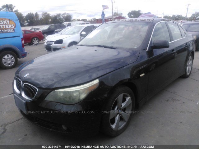 WBANF33537CS39934 - 2007 BMW 525 XI BLACK photo 2