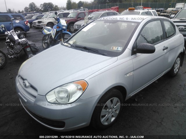 KMHCM3AC7BU192777 - 2011 HYUNDAI ACCENT GL SILVER photo 2