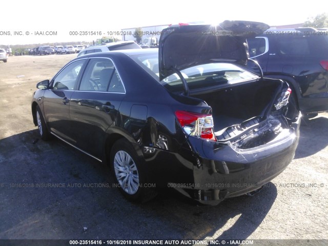 4T4BF1FK6ER353592 - 2014 TOYOTA CAMRY L/SE/LE/XLE Qara foto 3