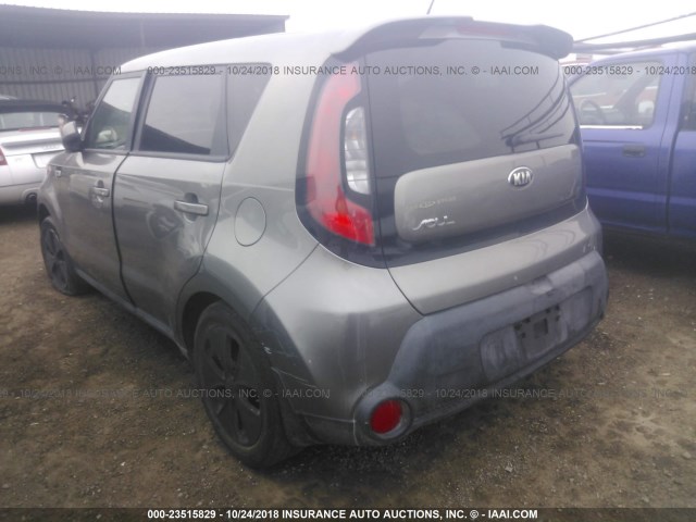 KNDJN2A21G7284306 - 2016 KIA SOUL GRAY photo 6