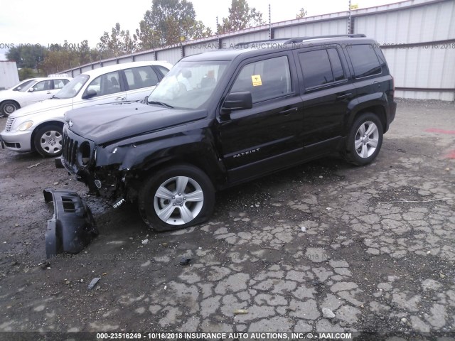 1C4NJPBB1GD732733 - 2016 JEEP PATRIOT SPORT BLACK photo 2