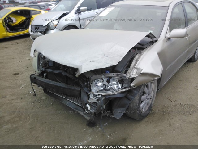 4T1BF30K03U563603 - 2003 TOYOTA CAMRY LE/XLE/SE TAN photo 6