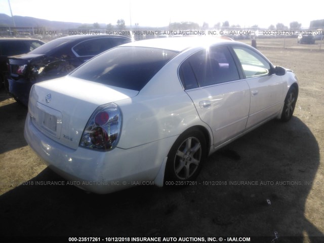 1N4AL11D65N485232 - 2005 NISSAN ALTIMA S/SL WHITE photo 4