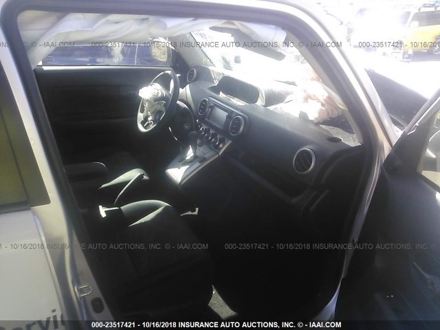 JTLZE4FE8FJ078844 - 2015 TOYOTA SCION XB Gümüş foto 5