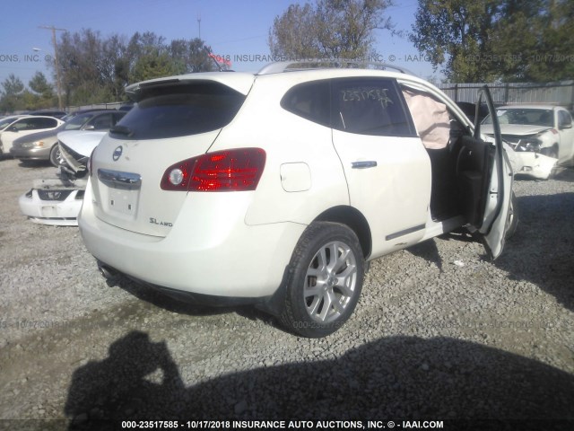 JN8AS5MV9DW637381 - 2013 NISSAN ROGUE S/SV WHITE photo 4