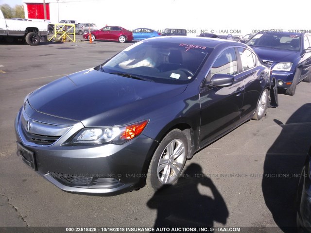 19VDE1F35DE017750 - 2013 ACURA ILX 20 GRAY photo 2