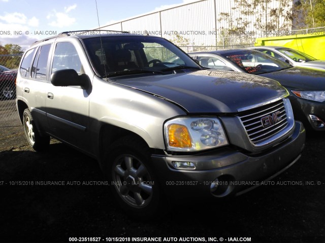 1GKDS13S182147091 - 2008 GMC ENVOY GRAY photo 1