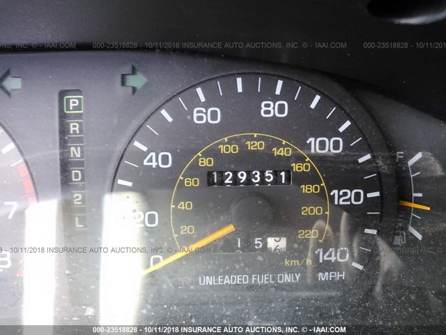 JT2BF12K8T0176979 - 1996 TOYOTA CAMRY LE/XLE/SE Beyaz fotoğraf 7
