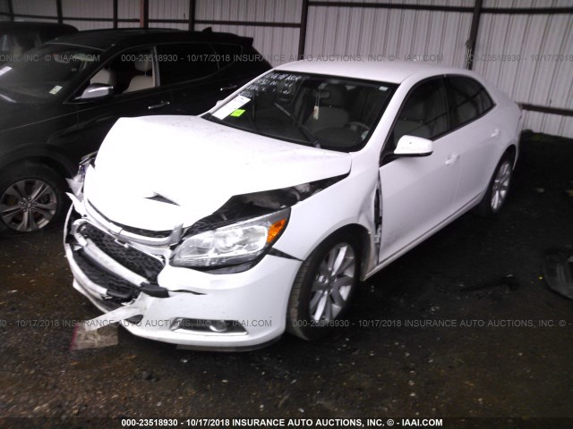 1G11D5SL0FF207550 - 2015 CHEVROLET MALIBU 2LT WHITE photo 2