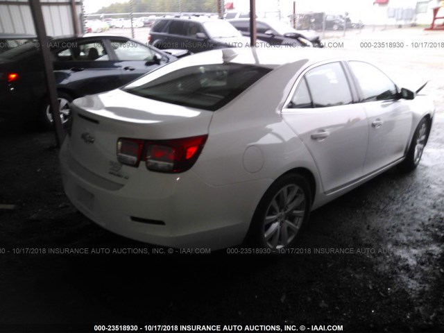 1G11D5SL0FF207550 - 2015 CHEVROLET MALIBU 2LT WHITE photo 4