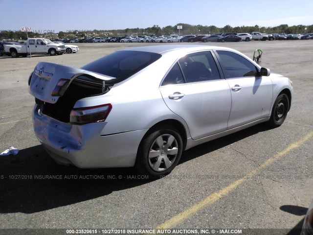 4T1BE46K19U341046 - 2009 TOYOTA CAMRY SE/LE/XLE SILVER photo 4