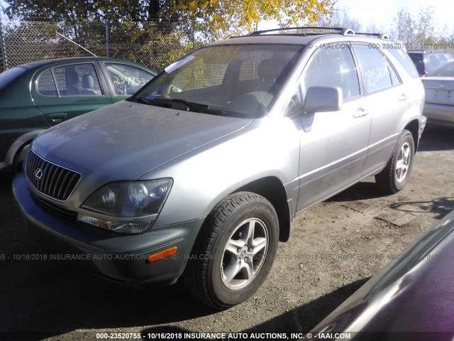 JT6HF10U0Y0122712 - 2000 LEXUS RX 300 SILVER photo 2