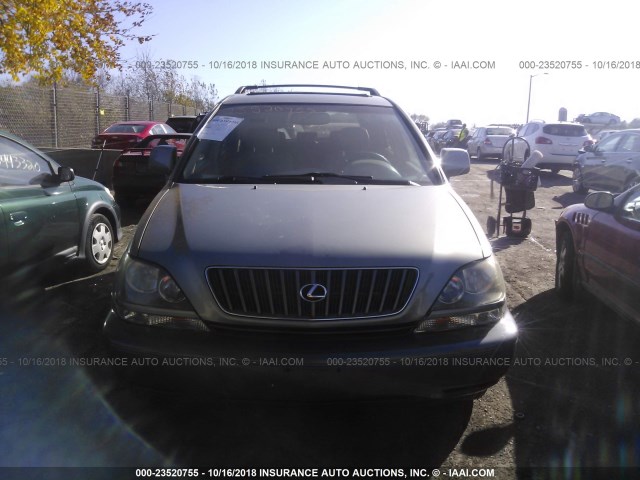 JT6HF10U0Y0122712 - 2000 LEXUS RX 300 SILVER photo 6