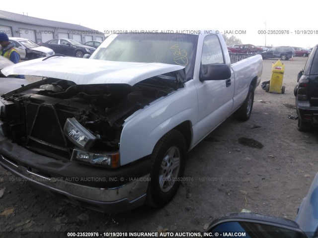 1GCEC14X33Z207315 - 2003 CHEVROLET SILVERADO C1500 WHITE photo 2