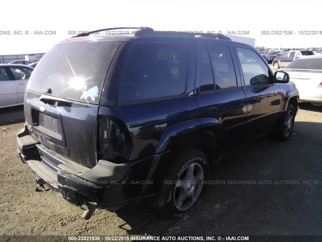 1GNDT13S972234770 - 2007 CHEVROLET TRAILBLAZER LS/LT BLUE photo 4