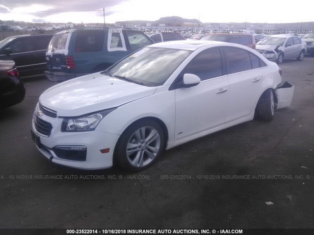 1G1PG5SBXG7116628 - 2016 CHEVROLET CRUZE LIMITED LTZ WHITE photo 2