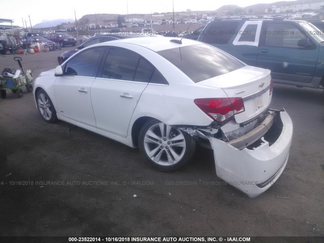 1G1PG5SBXG7116628 - 2016 CHEVROLET CRUZE LIMITED LTZ WHITE photo 3