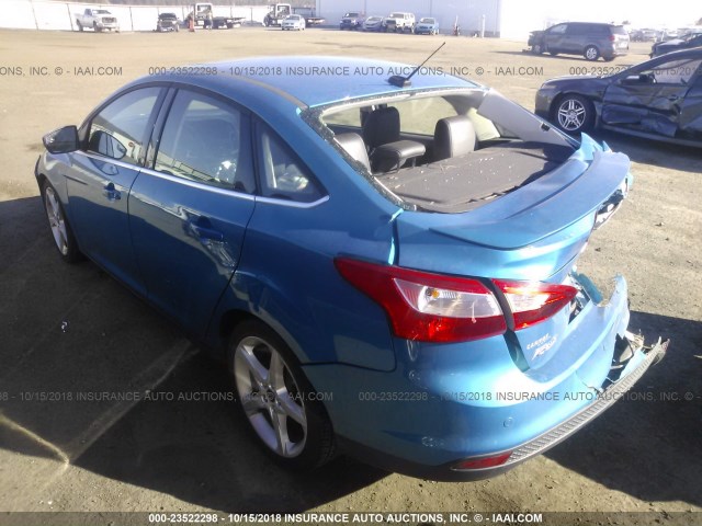 1FAHP3J21CL274333 - 2012 FORD FOCUS TITANIUM BLUE photo 3