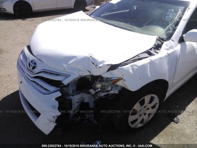 JTNBF3EK5B3012032 - 2011 TOYOTA CAMRY SE/LE/XLE WHITE photo 6