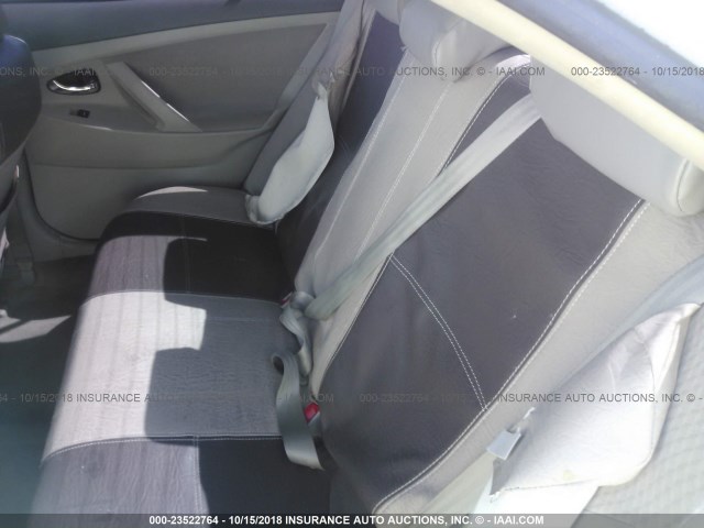 JTNBF3EK5B3012032 - 2011 TOYOTA CAMRY SE/LE/XLE WHITE photo 8