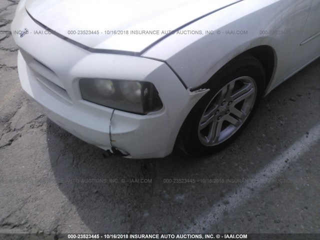 2B3KA43R26H304573 - 2006 DODGE CHARGER SE/SXT WHITE photo 6