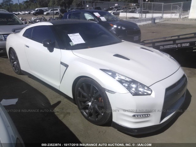 JN1AR5EF5EM270851 - 2014 NISSAN GT-R PREMIUM/BLACK WHITE photo 1