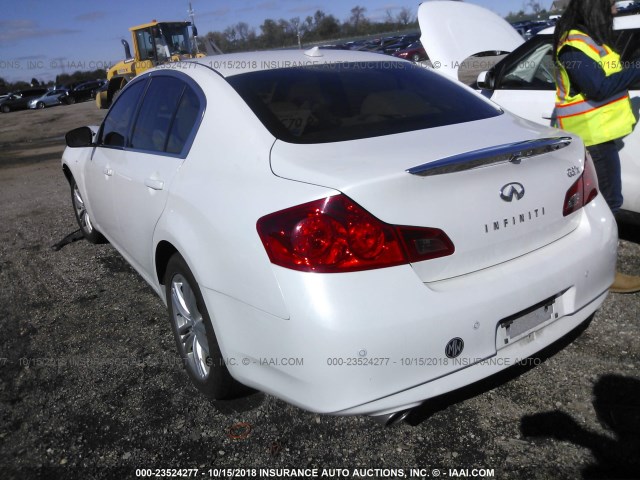 JN1CV6AR8DM358298 - 2013 INFINITI G37 WHITE photo 3