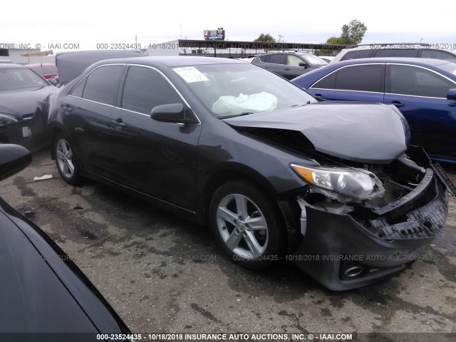 4T1BF1FK5CU589271 - 2012 TOYOTA CAMRY SE/LE/XLE GRAY photo 1