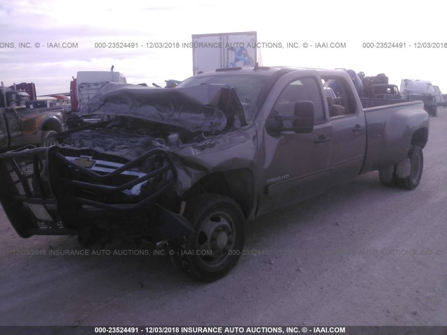 1GC4K0C82CF186333 - 2012 CHEVROLET SILVERADO K3500 LT Pewter photo 2