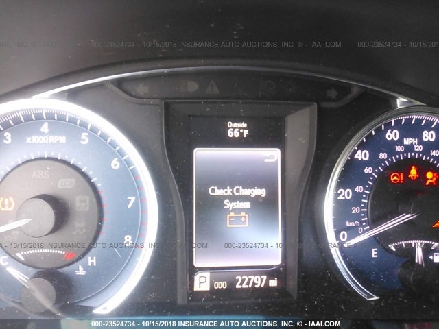 4T1BF1FK5HU372617 - 2017 TOYOTA CAMRY LE/XLE/SE/XSE 灰色 照片 7