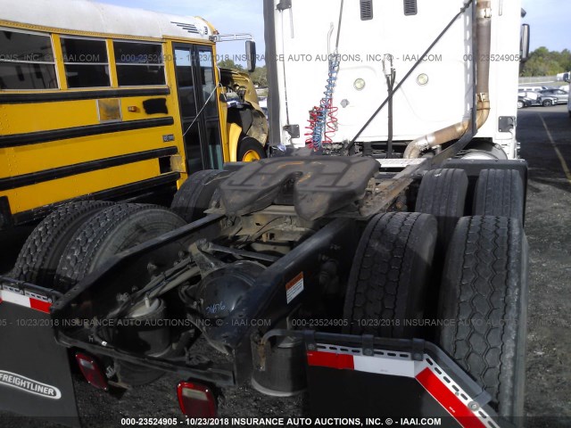 1FUJGLDR09LAD0810 - 2009 FREIGHTLINER CASCADIA 125  WHITE photo 7